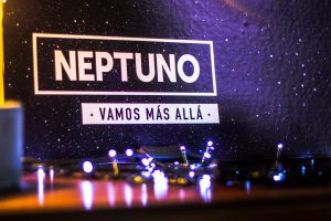 Cartel-Neptuno-02